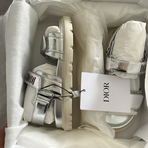 Dioract Sandal - Picture 3 of 8